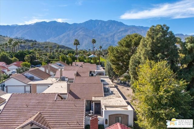 2247 Miramonte Circle C, Palm Springs, CA 92264