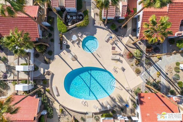 2247 Miramonte Circle C, Palm Springs, CA 92264