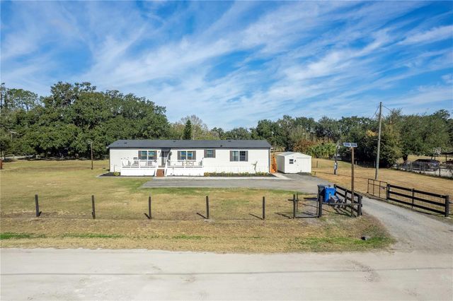 1306 UNION PACIFIC DRIVE, Plant City, FL 33566