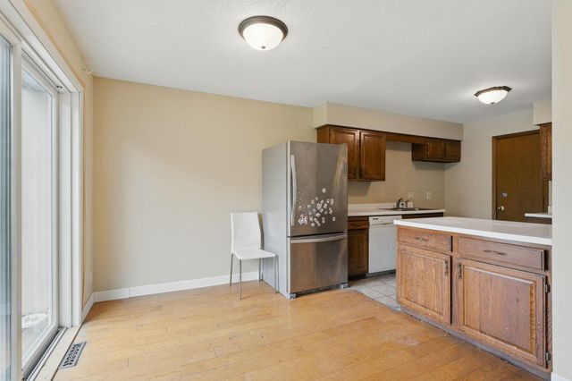 178 Galtier Place, Shoreview, MN 55126