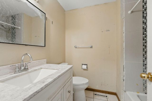 178 Galtier Place, Shoreview, MN 55126