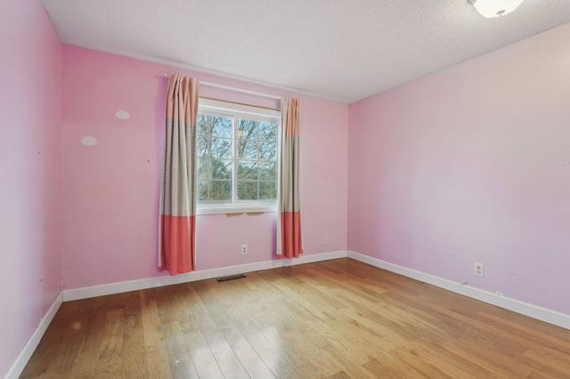 178 Galtier Place, Shoreview, MN 55126