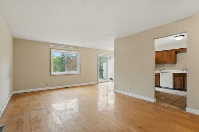 178 Galtier Place, Shoreview, MN 55126