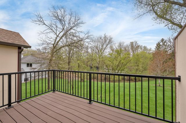 178 Galtier Place, Shoreview, MN 55126