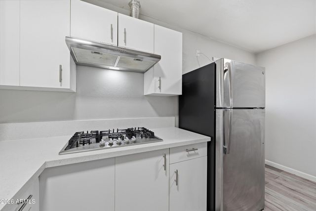 3025 N 32nd Street Apt 49, Phoenix, AZ 85018