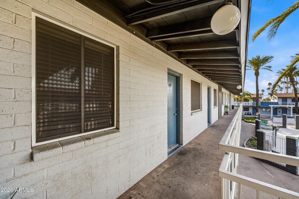 3025 N 32nd Street Apt 49, Phoenix, AZ 85018