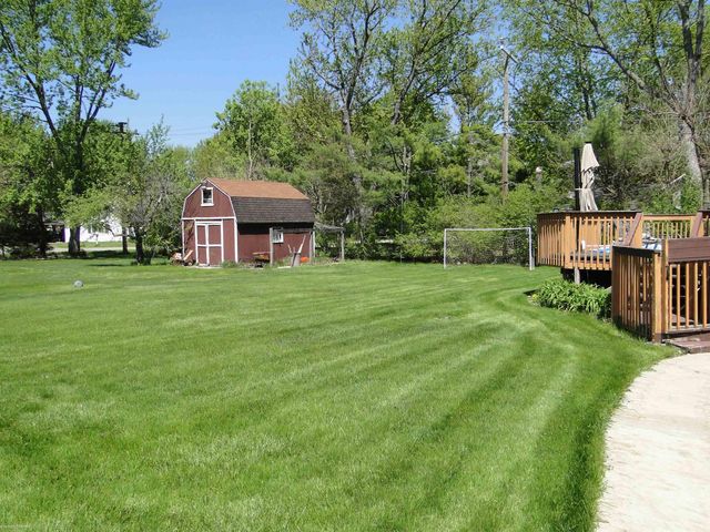 19549 Dixie Drive, Clinton Township, MI 48035
