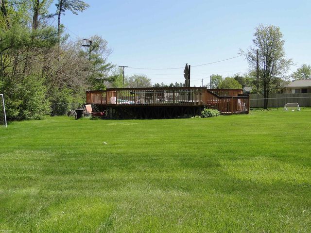 19549 Dixie Drive, Clinton Township, MI 48035