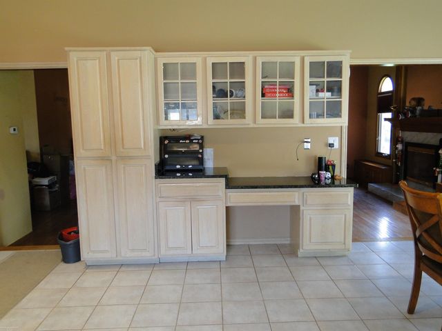 19549 Dixie Drive, Clinton Township, MI 48035