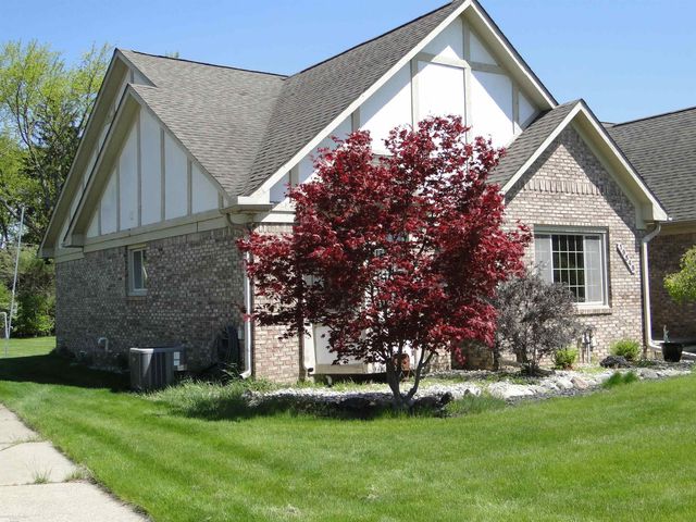 19549 Dixie Drive, Clinton Township, MI 48035