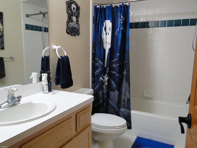 19549 Dixie Drive, Clinton Township, MI 48035
