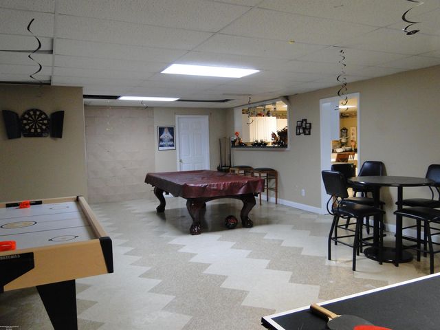 19549 Dixie Drive, Clinton Township, MI 48035