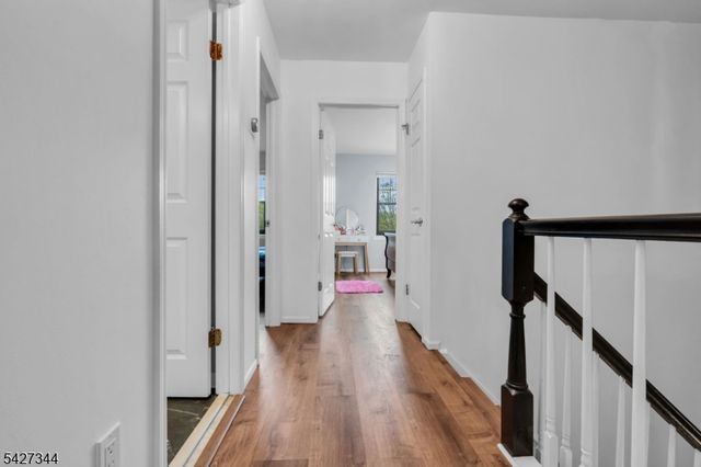 27 Manor Dr, Hillsborough Twp., NJ 08844