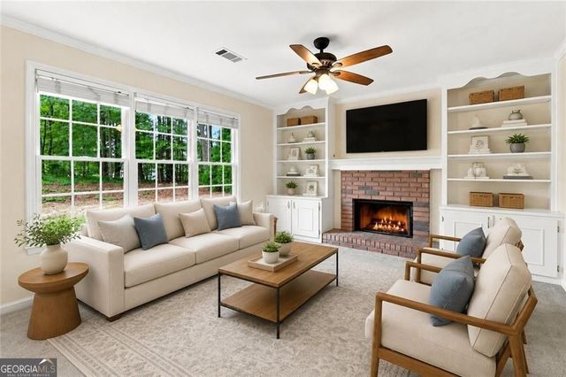 2232 Woodbriar Drive, Buford, GA 30518