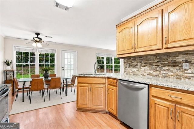 2232 Woodbriar Drive, Buford, GA 30518