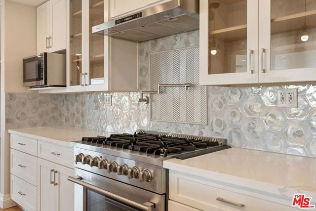 1006 W Milton Drive, Glendora, CA 91741