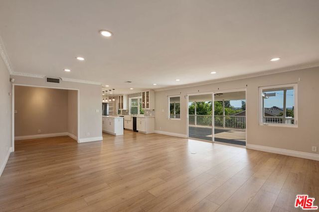 1006 W Milton Drive, Glendora, CA 91741