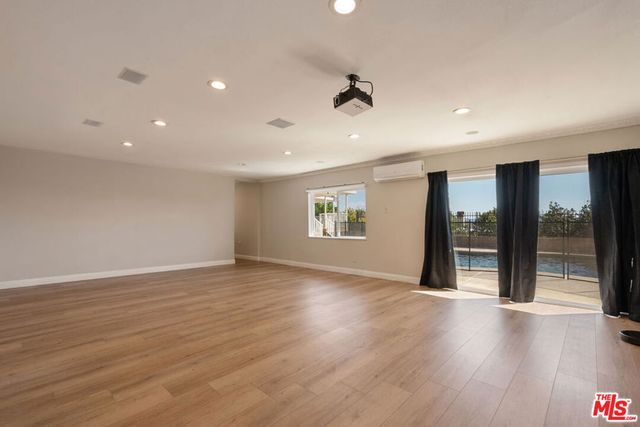 1006 W Milton Drive, Glendora, CA 91741