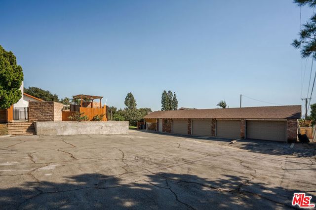 1006 W Milton Drive, Glendora, CA 91741