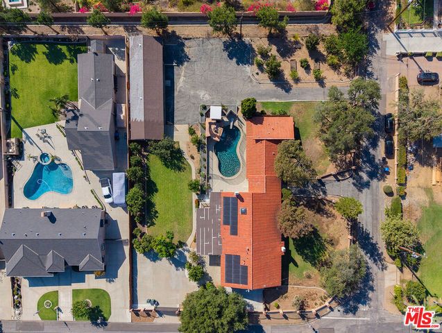 1006 W Milton Drive, Glendora, CA 91741
