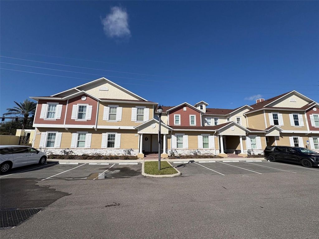 7595 SUNFLOWER CIRCLE, Kissimmee, FL 34747