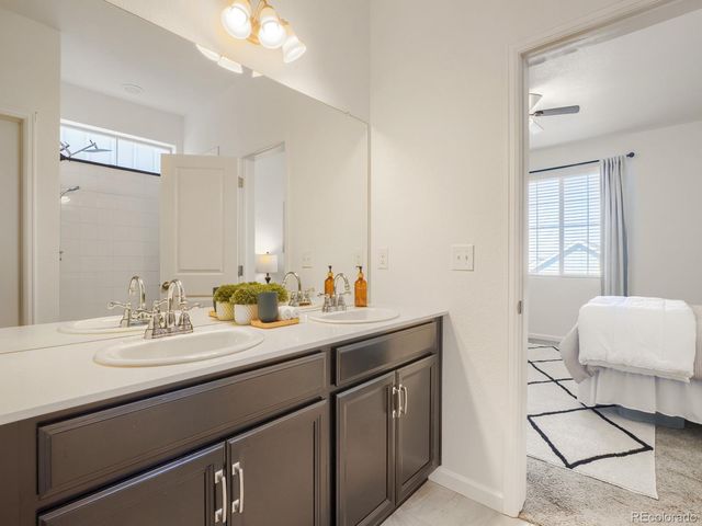 26717 E Maple Avenue, Aurora, CO 80018