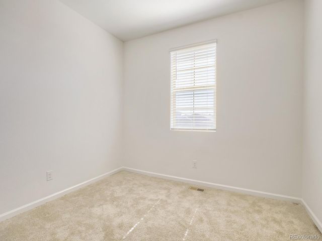26717 E Maple Avenue, Aurora, CO 80018
