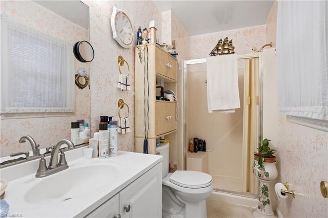 1901 Alderwood Drive, Greensboro, NC 27409