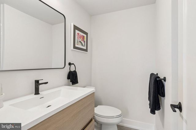 3411 W LIPPINCOTT ST, Philadelphia, PA 19132