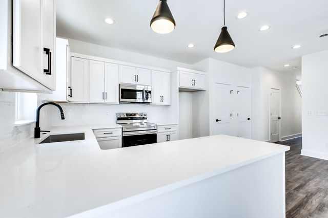 518 Taffy Way, Hermitage, TN 37076