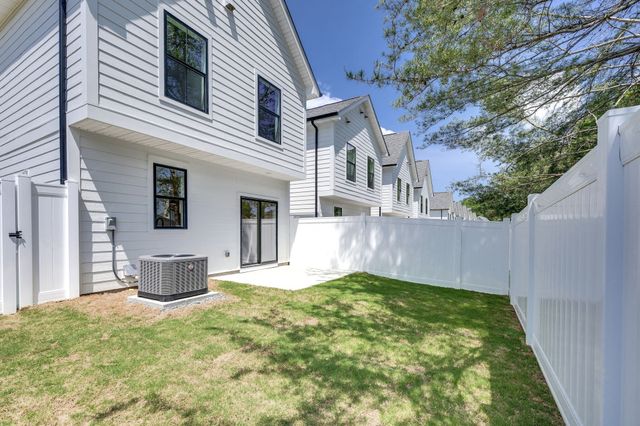 518 Taffy Way, Hermitage, TN 37076