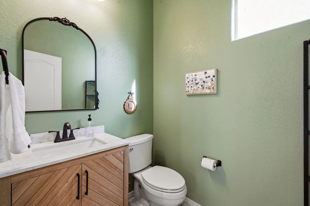1405 Ducale Drive SE, Rio Rancho, NM 87124