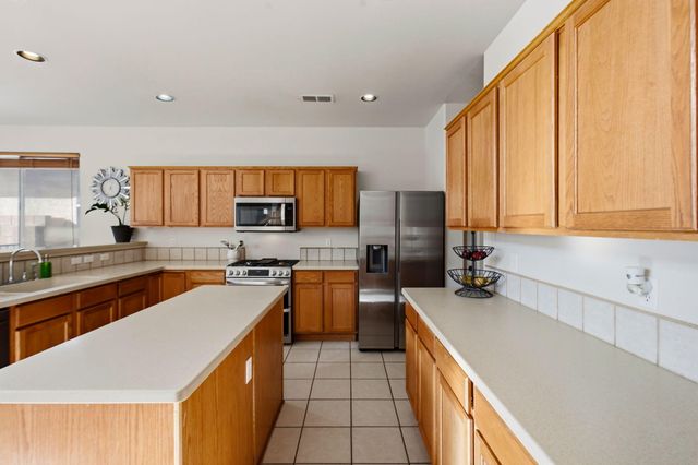 1405 Ducale Drive SE, Rio Rancho, NM 87124