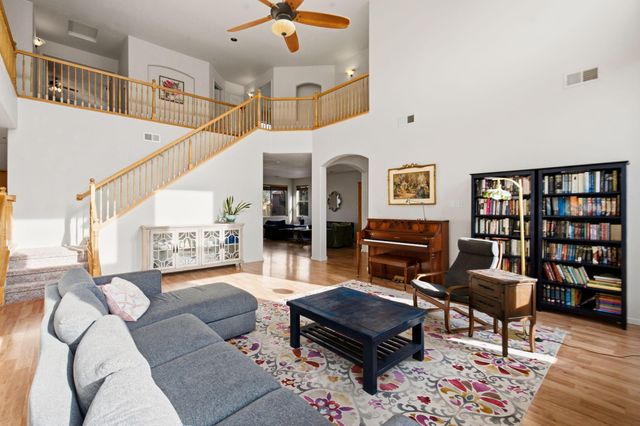 1405 Ducale Drive SE, Rio Rancho, NM 87124