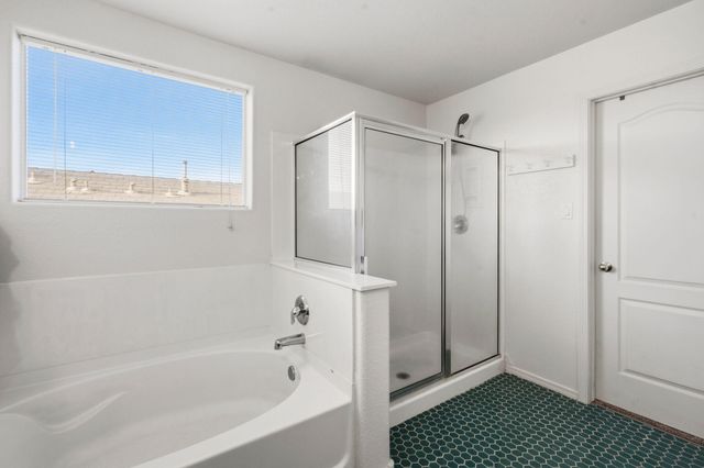1405 Ducale Drive SE, Rio Rancho, NM 87124