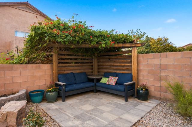 1405 Ducale Drive SE, Rio Rancho, NM 87124