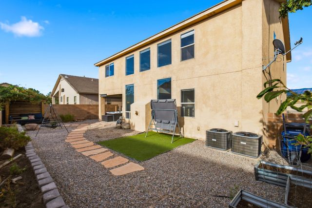 1405 Ducale Drive SE, Rio Rancho, NM 87124