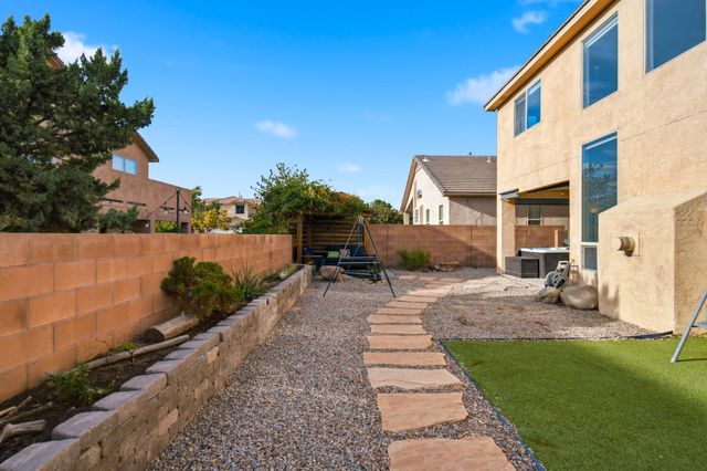 1405 Ducale Drive SE, Rio Rancho, NM 87124