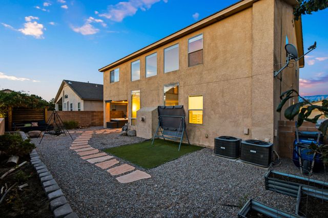 1405 Ducale Drive SE, Rio Rancho, NM 87124