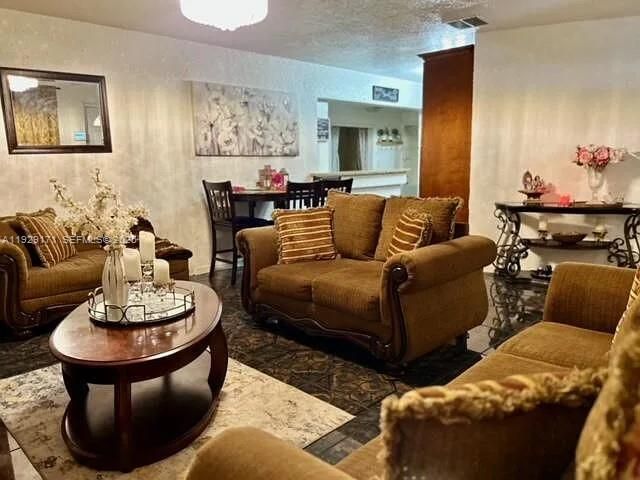 1536 NW 15th Ave 0, Fort Lauderdale, FL 33311