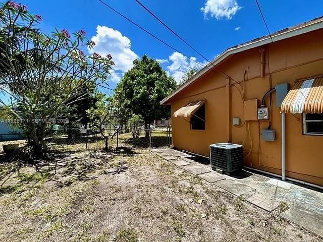 1536 NW 15th Ave 0, Fort Lauderdale, FL 33311