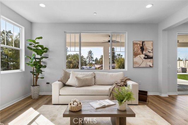 5613 Levanto, Bakersfield, CA 93306