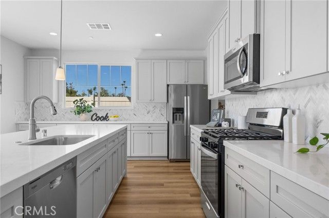 5613 Levanto, Bakersfield, CA 93306