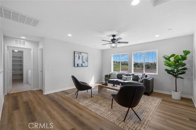 5613 Levanto, Bakersfield, CA 93306