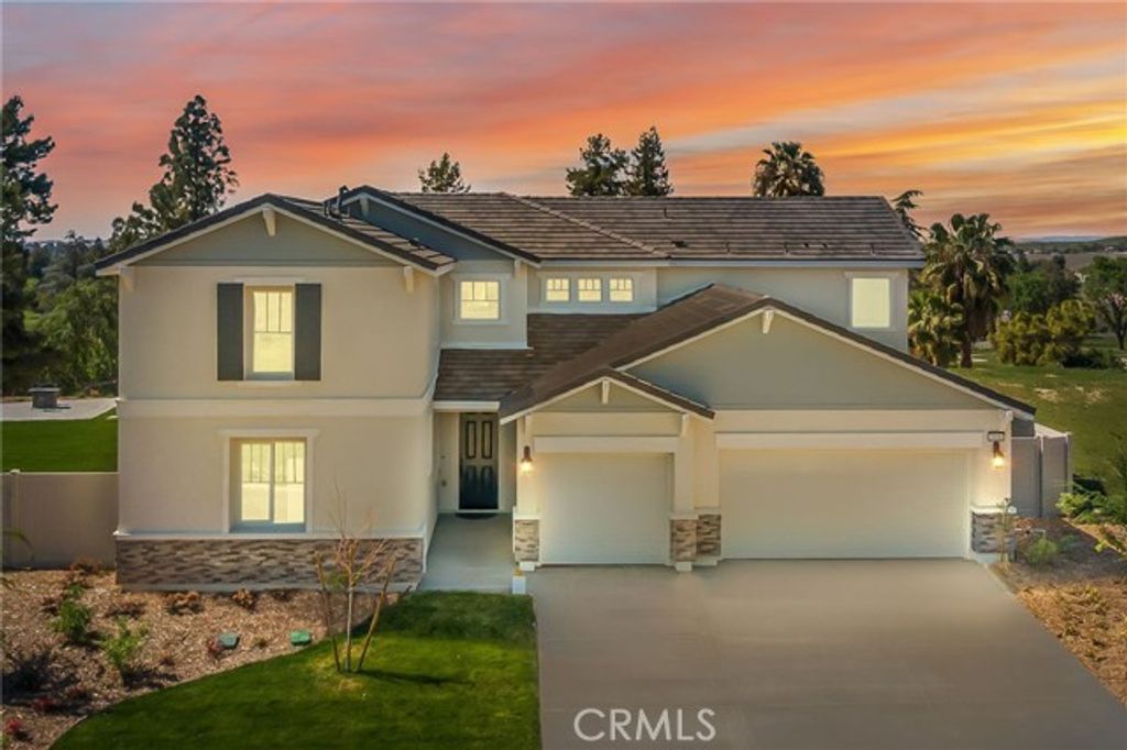 5613 Levanto, Bakersfield, CA 93306