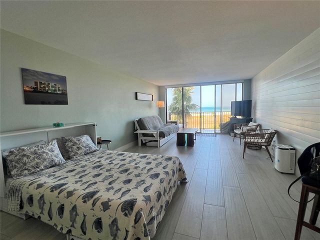 1250 GULF BOULEVARD 405, Clearwater, FL 33767