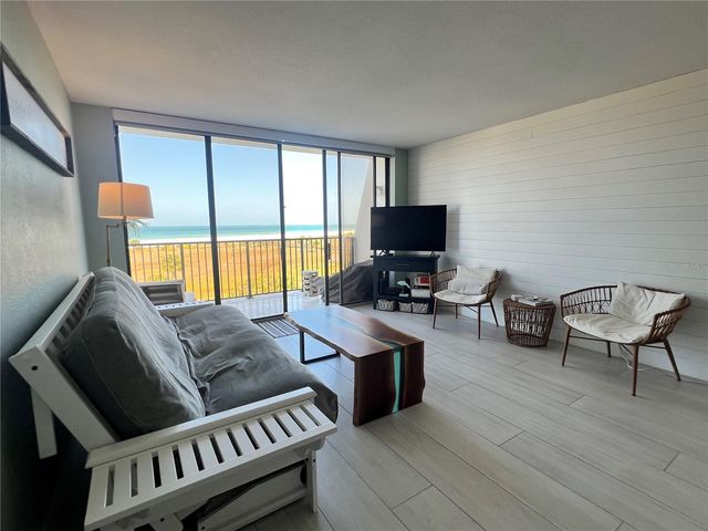 1250 GULF BOULEVARD 405, Clearwater, FL 33767