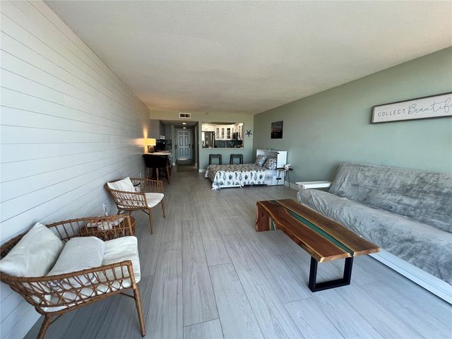 1250 GULF BOULEVARD 405, Clearwater, FL 33767