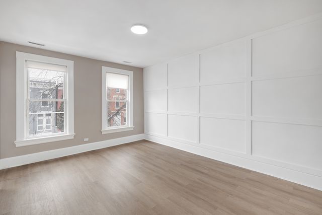 1430 W Superior Street 2F, Chicago, IL 60642
