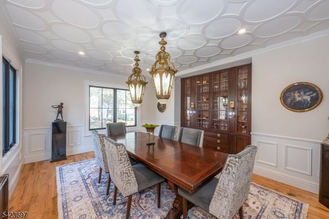 45 Village Road, Harding Twp., NJ 07976